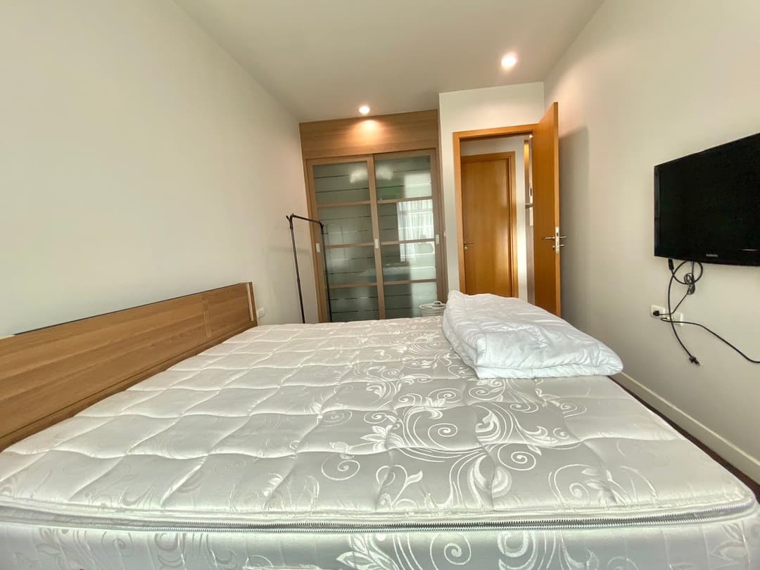 1BR Condo at Circle Condominium 1 photo 1