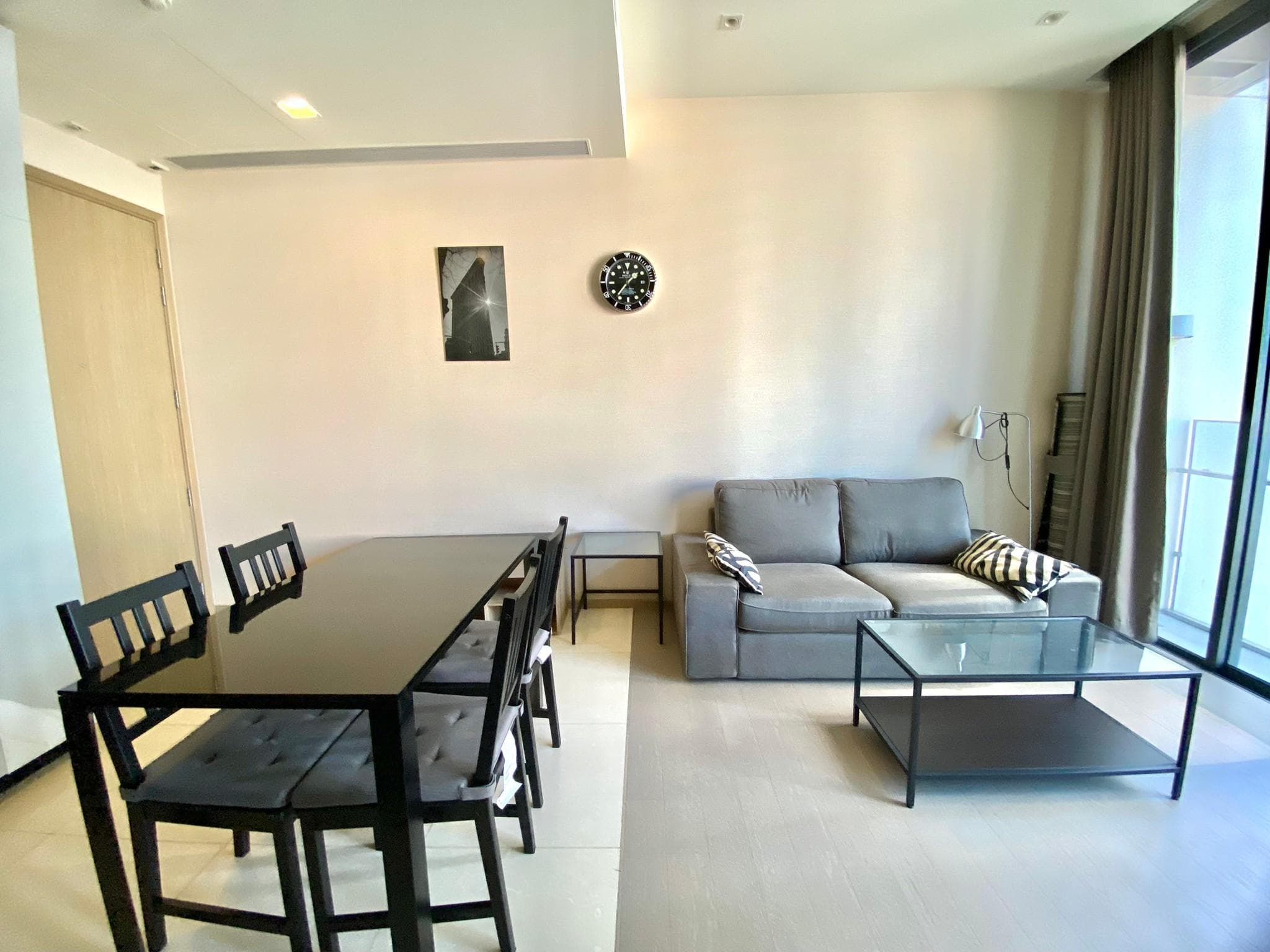 Oversized 55 sqm 1BR with corner windows — The Esse Asoke