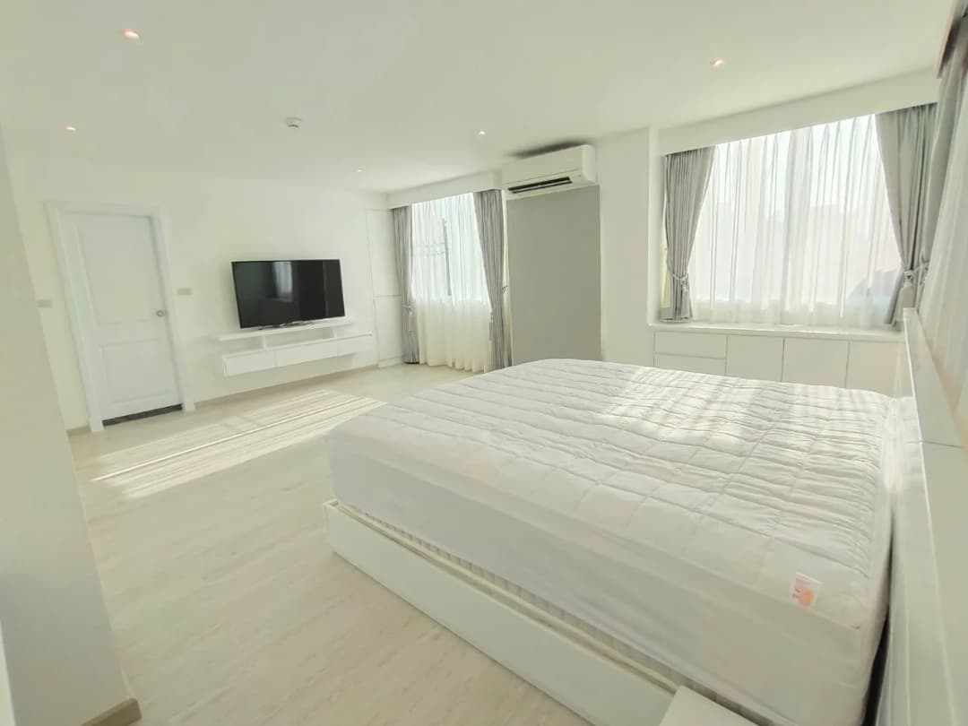 Silom Condominium photo 1