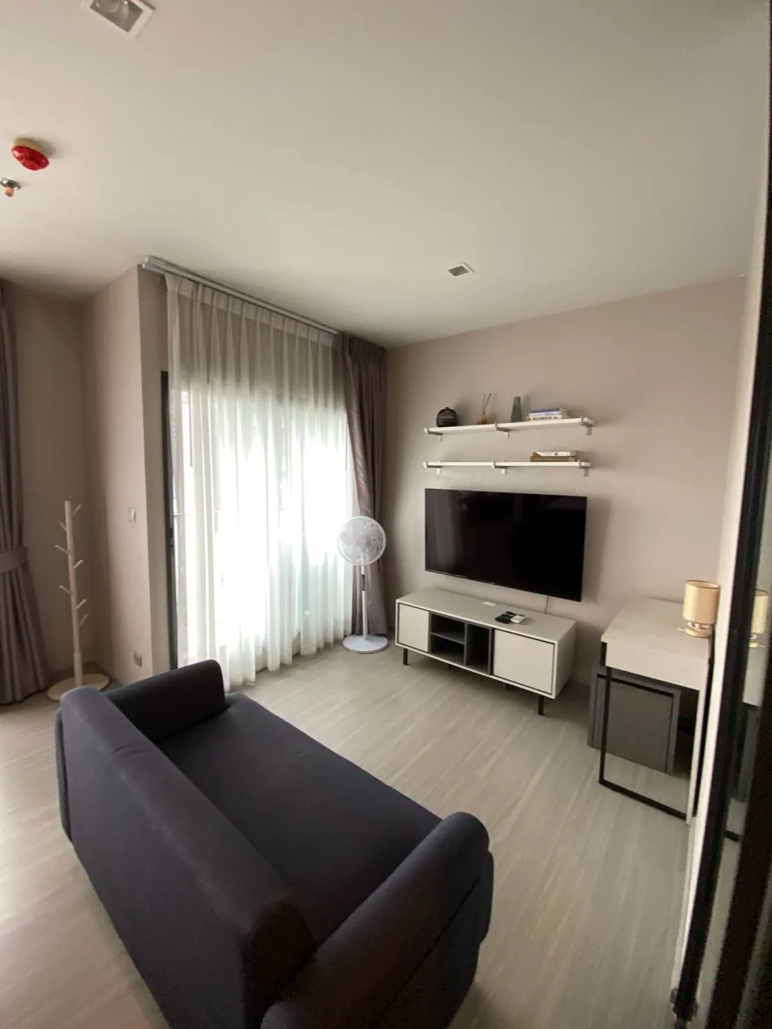 Life Asoke-Rama 9 | 1 Bedroom for Rent photo 1