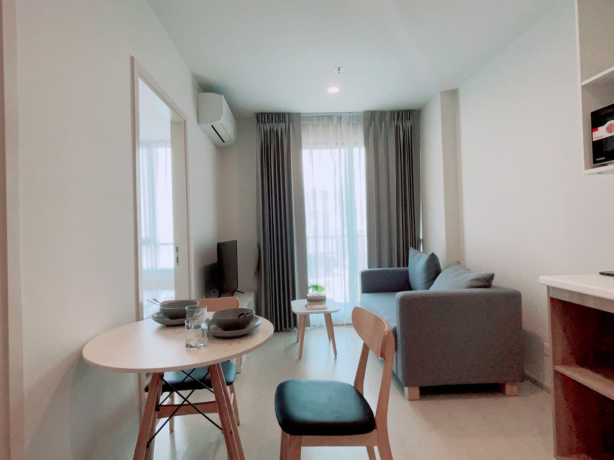 Newly furnished, sunlit 1BR — Nue Noble Cheangwattana