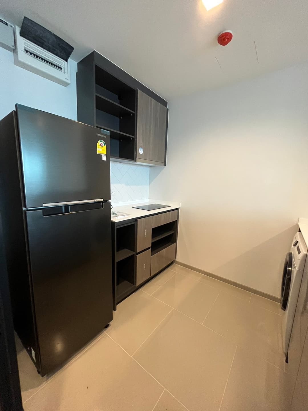 83 sqm duplex 2BR with balcony — The Line Phahonyothin Park photo 1