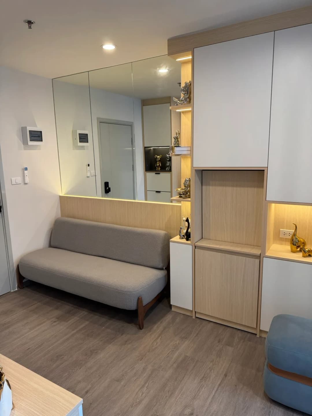 Studio Condo at Regent Home Wutthakat photo 1