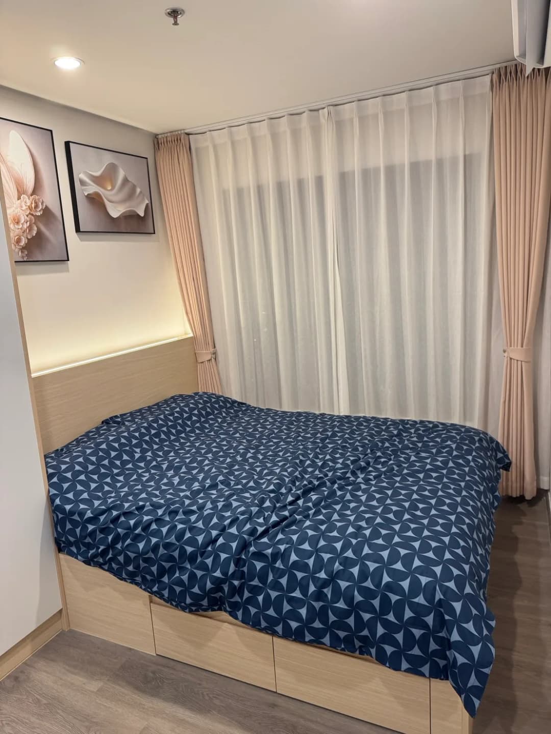Studio Condo at Regent Home Wutthakat photo 1