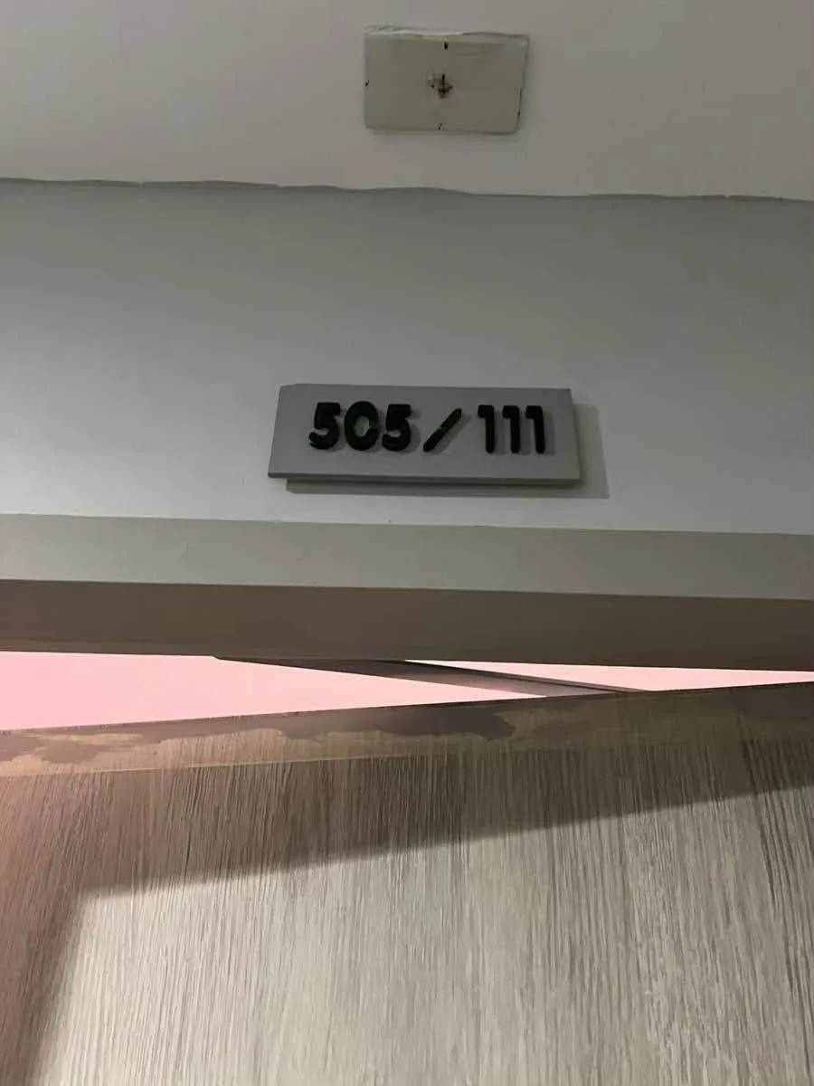 1BR Condo at Ideo Mobi Phaya Thai Tower 12A photo 1