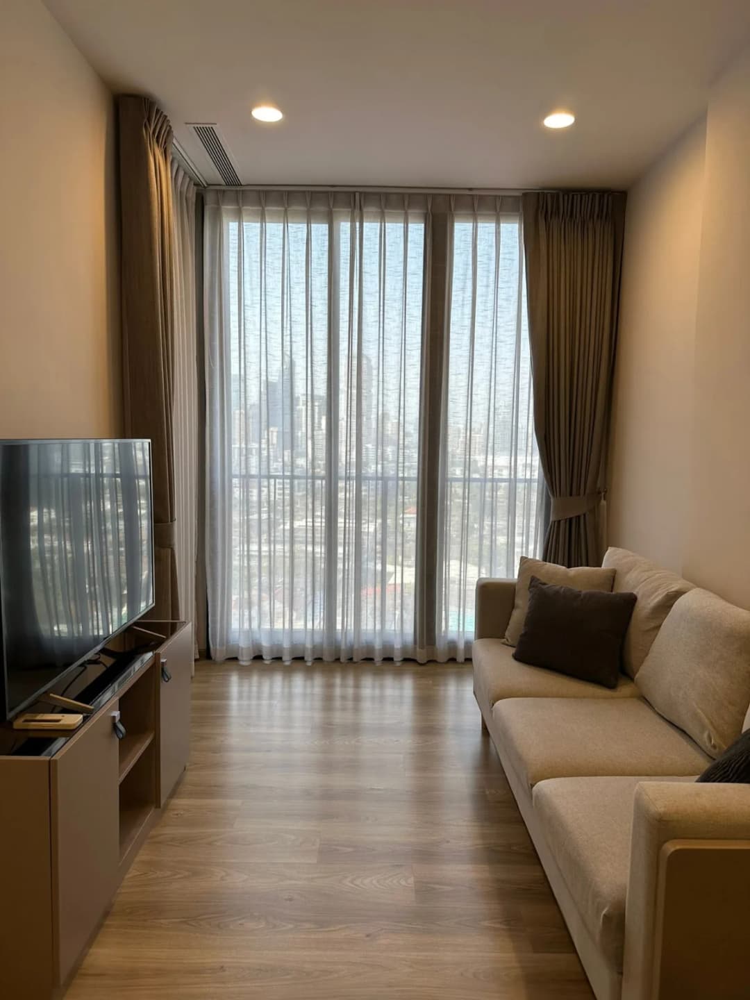 1BR Condo at Oka Haus photo 1