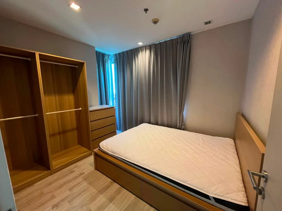 2BR Condo at Ideo Mobi Sathorn photo 1