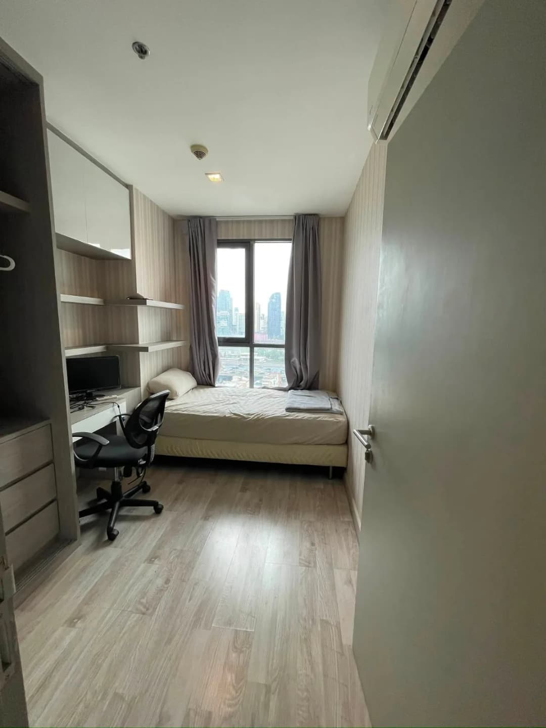 Ideo Mobi Rama 9 | 2 Bedrooms for Rent photo 1