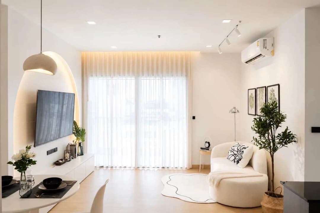 Ideo Q Phayathai | 2 Bedrooms for Rent photo 1