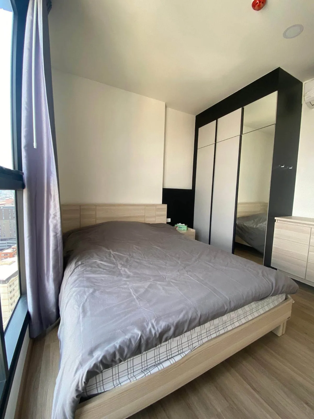 2 Bedrooms for Rent