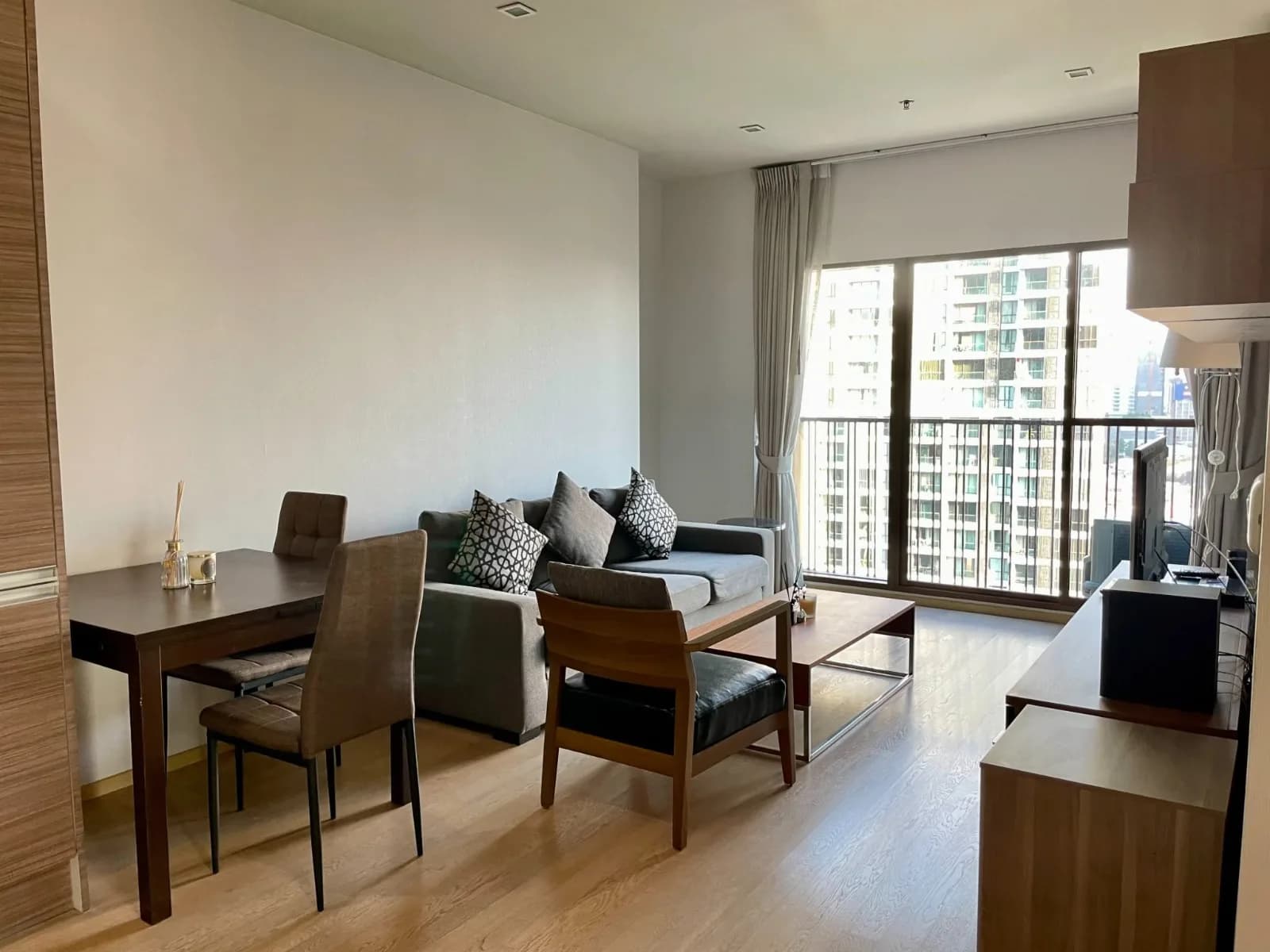 2 Bedrooms for Rent