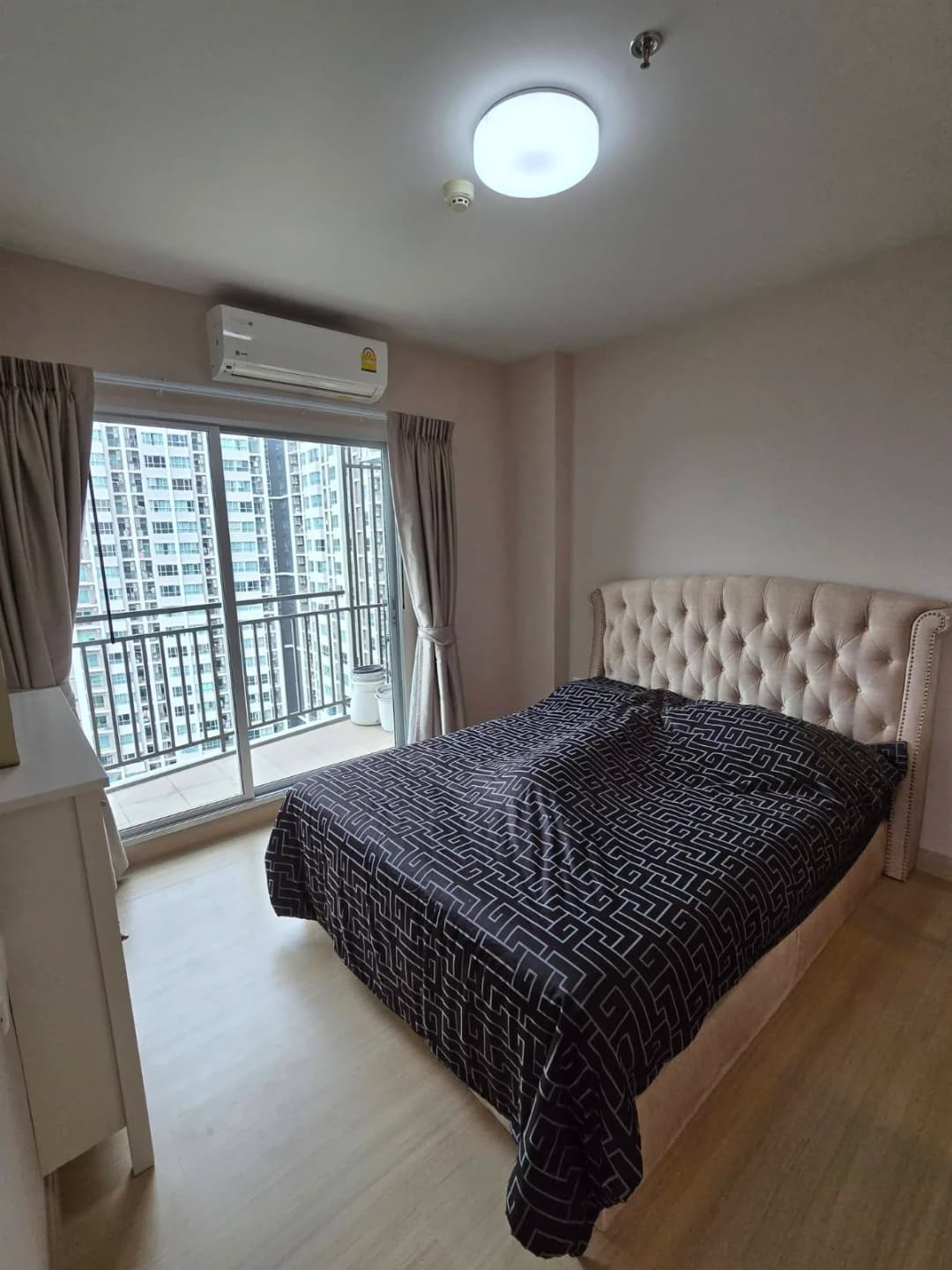 Supalai Veranda Rama 9 | 2 Bedrooms for Rent photo 1