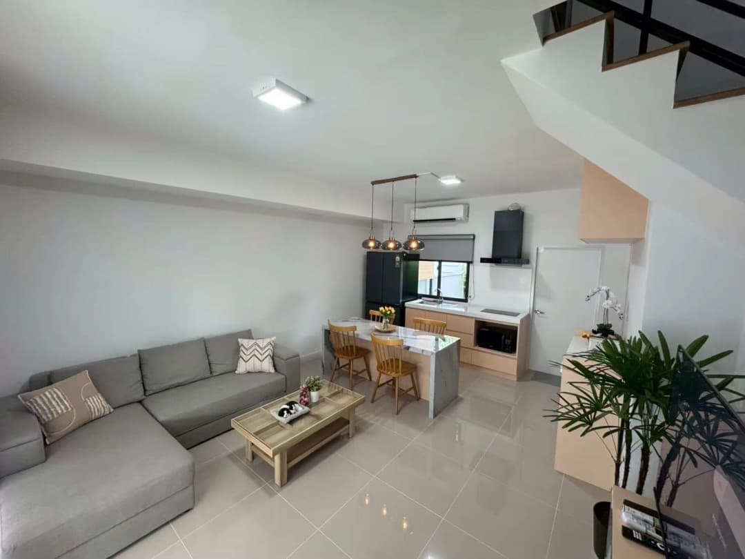 Pleno Sukhumvit-Bangna 2 | 3 Bedrooms for Rent photo 1