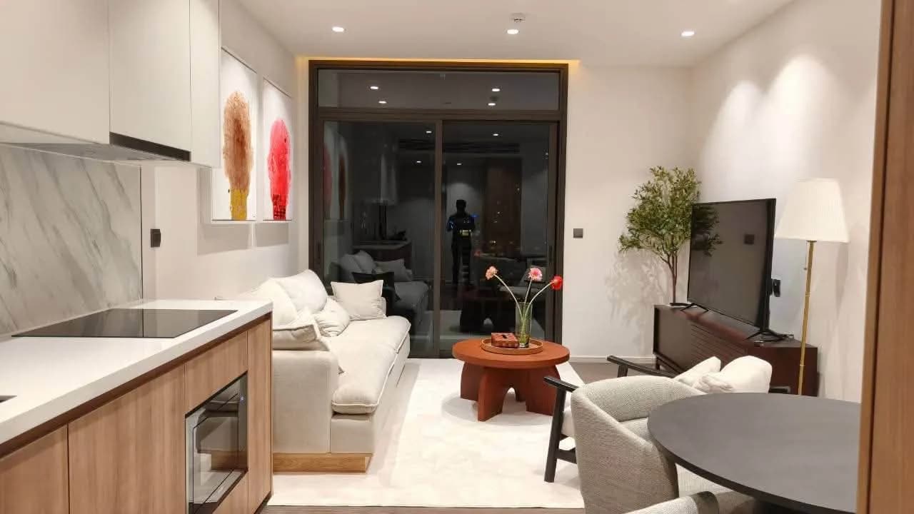 2 Bedrooms for Rent