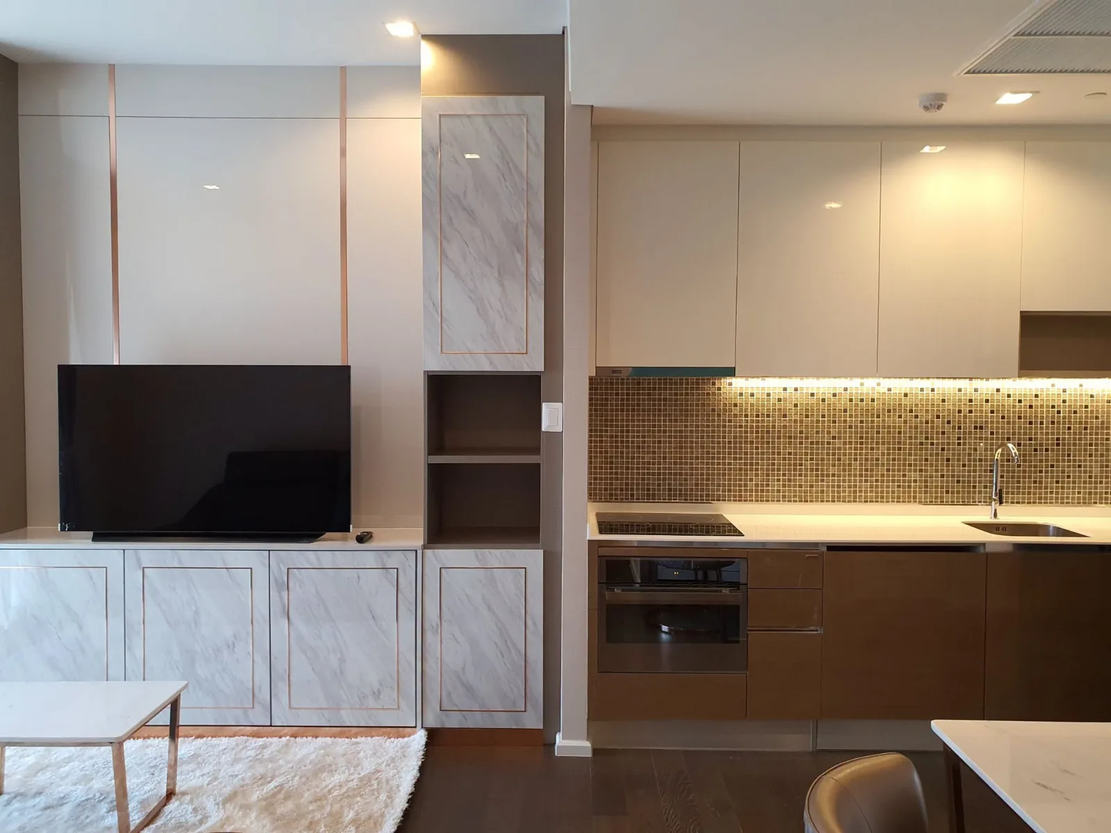 2 Bedrooms for Sale