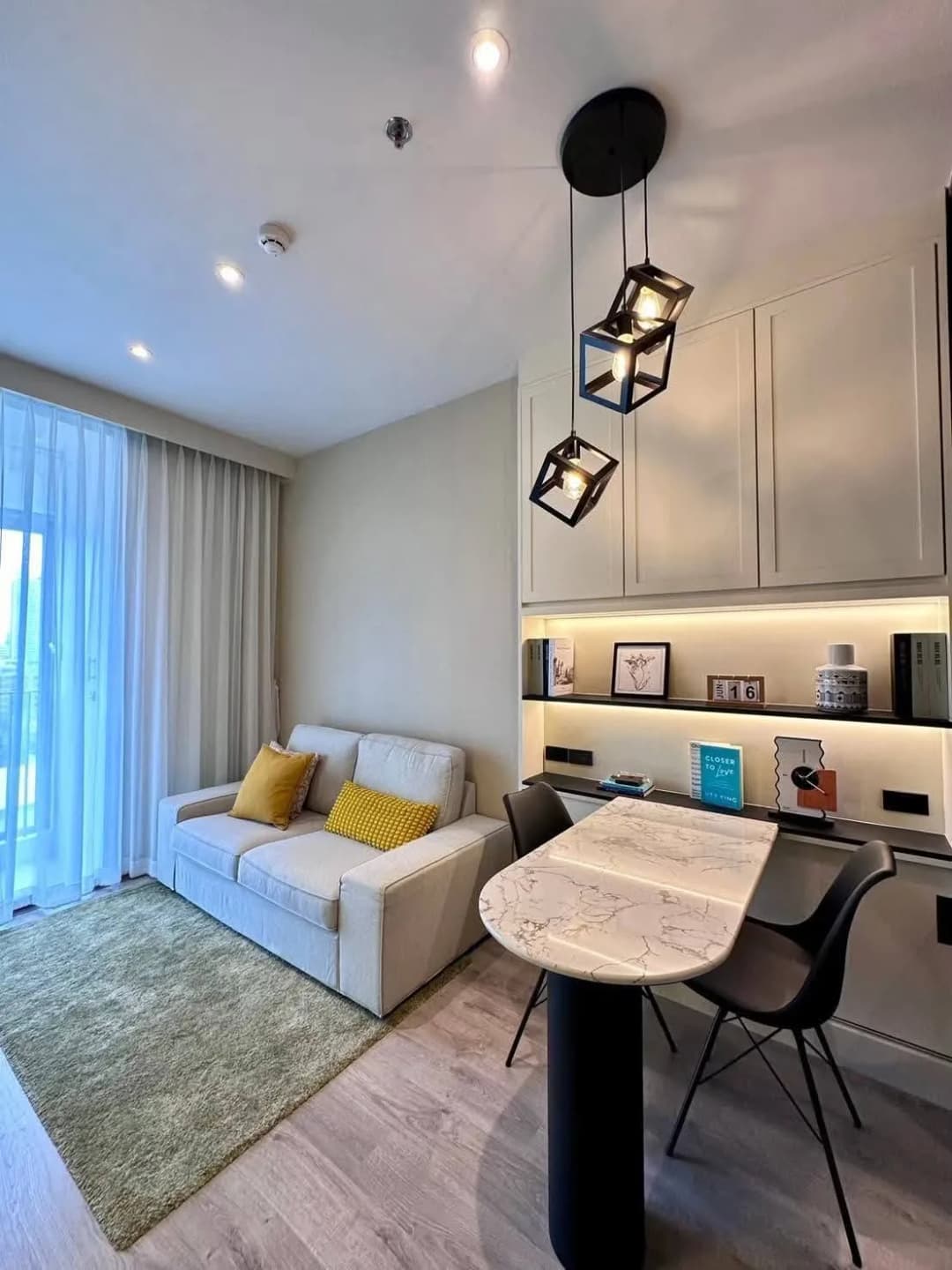 Rhythm Ekkamai Estate | 1 Bedroom for Rent photo 1