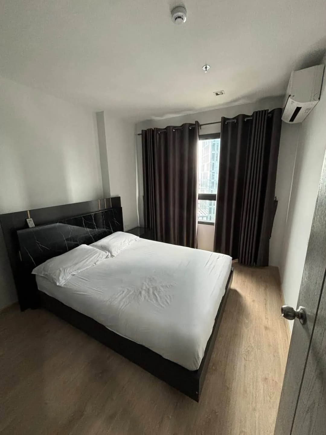 Ideo New Rama 9 | 1 Bedroom for Sale photo 1