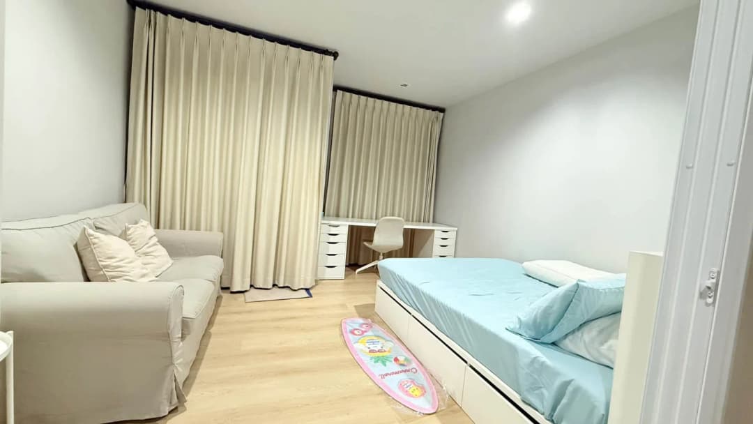 Life Asoke-Rama 9 | 1 Bedroom for Rent photo 1