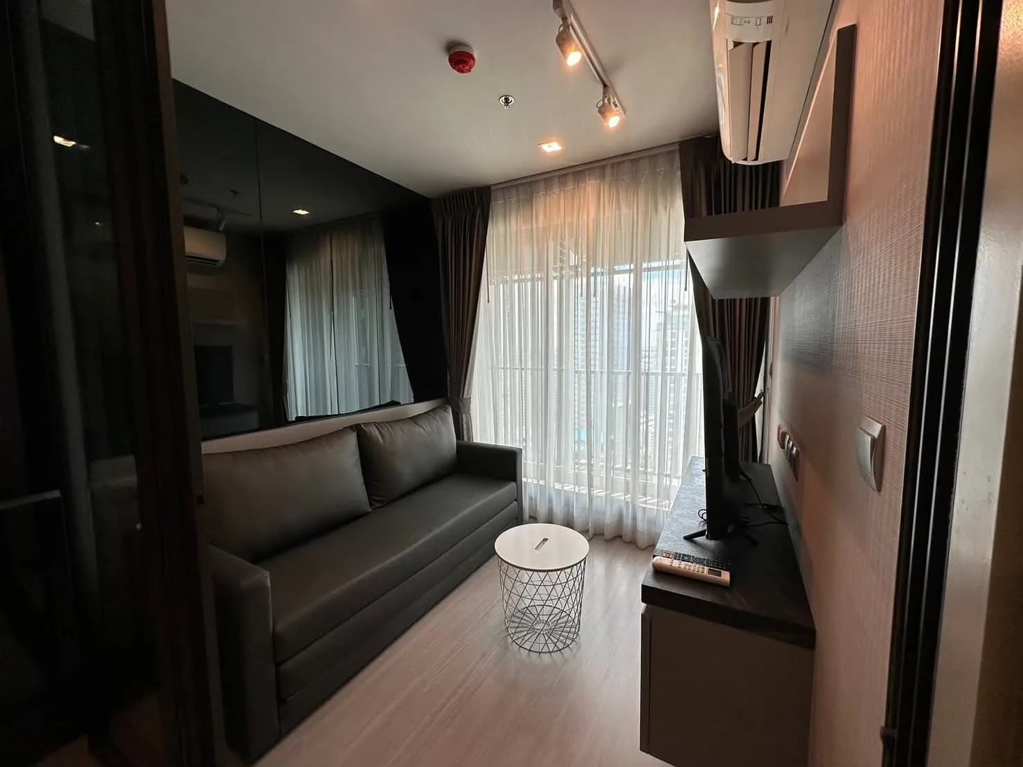 1 ห้องนอน · ให้เช่า