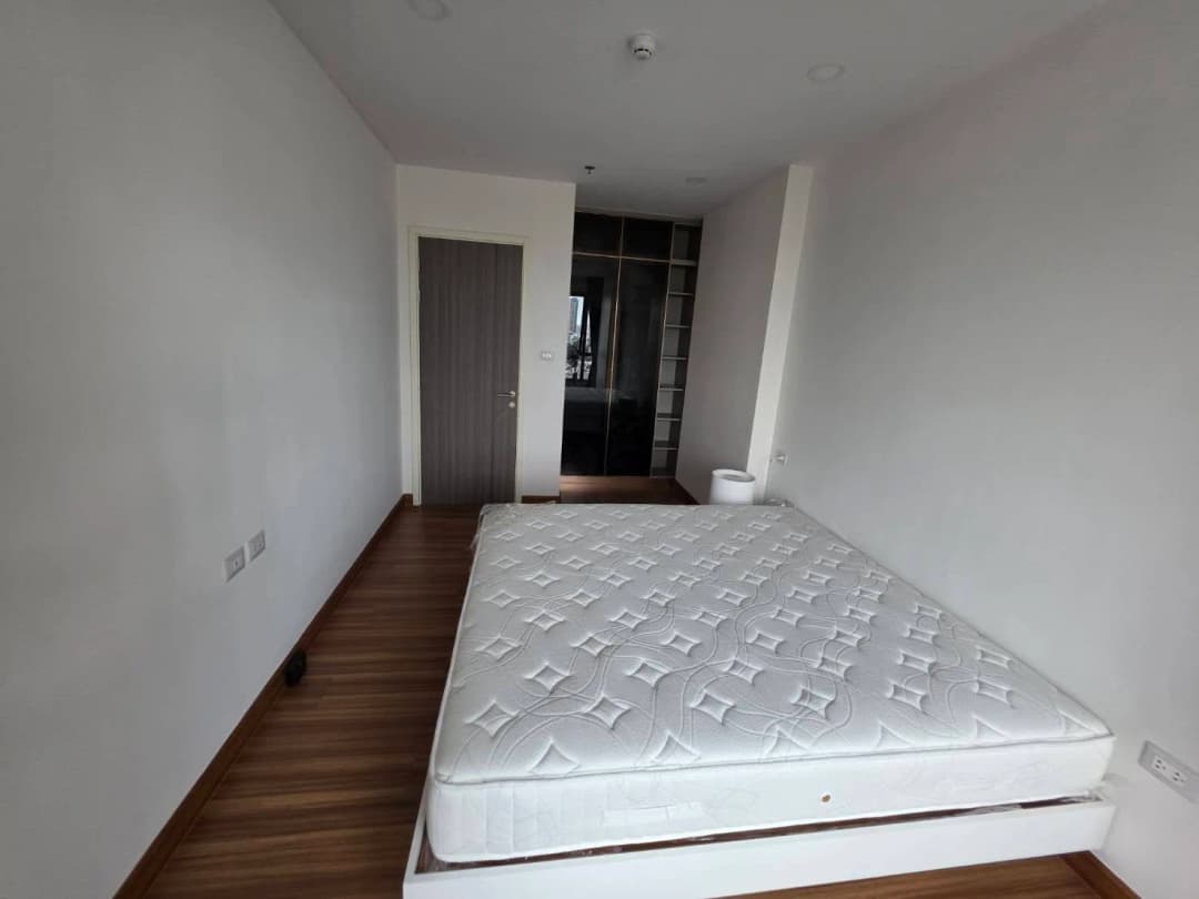 Supalai Premier Charoen Nakhon | 1 Bedroom for Sale photo 1