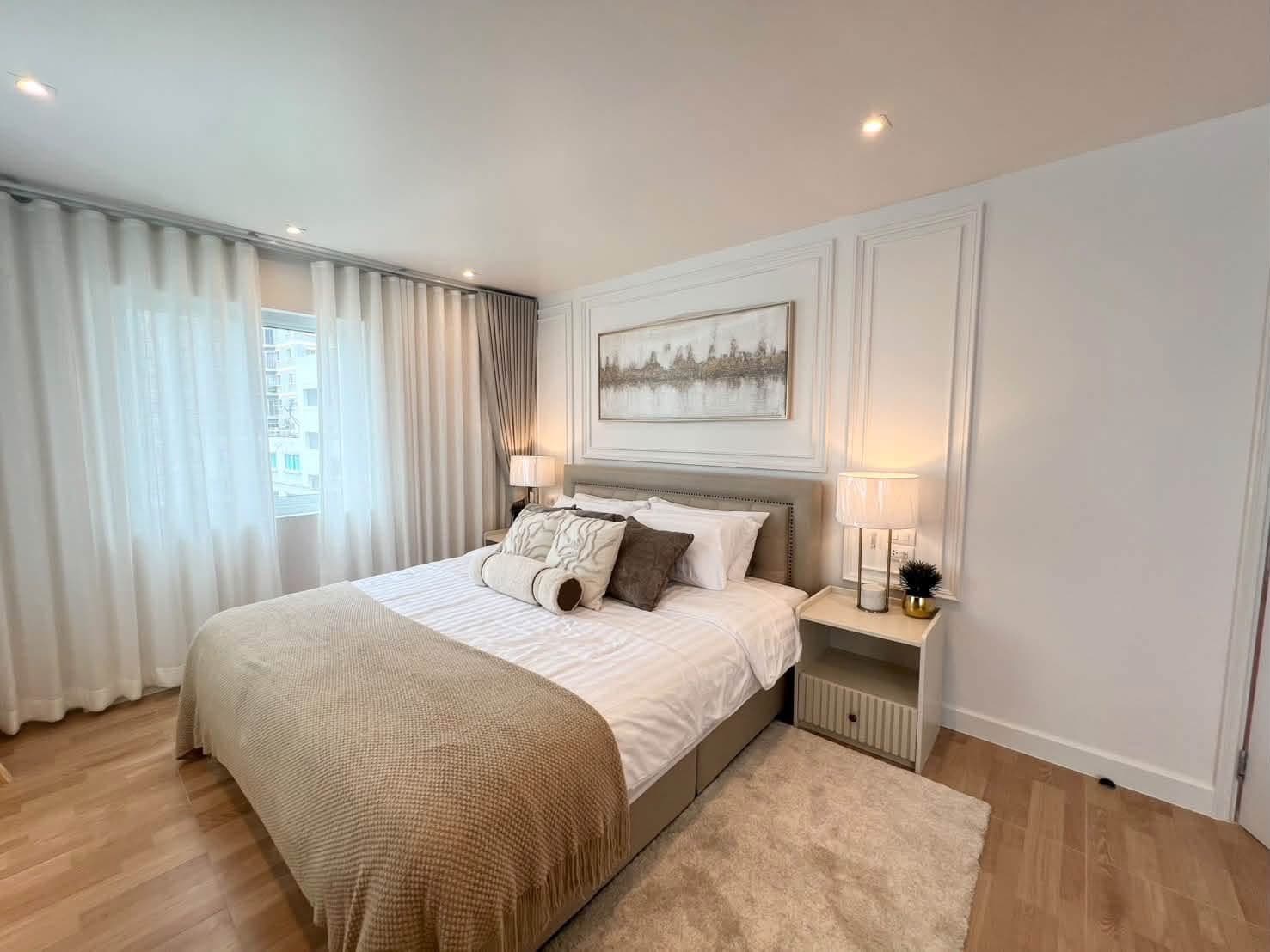 2 Bedrooms for Rent