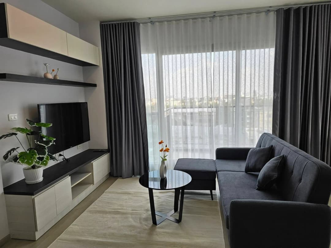 Life Ratchadapisek | 2 Bedrooms for Rent photo 1