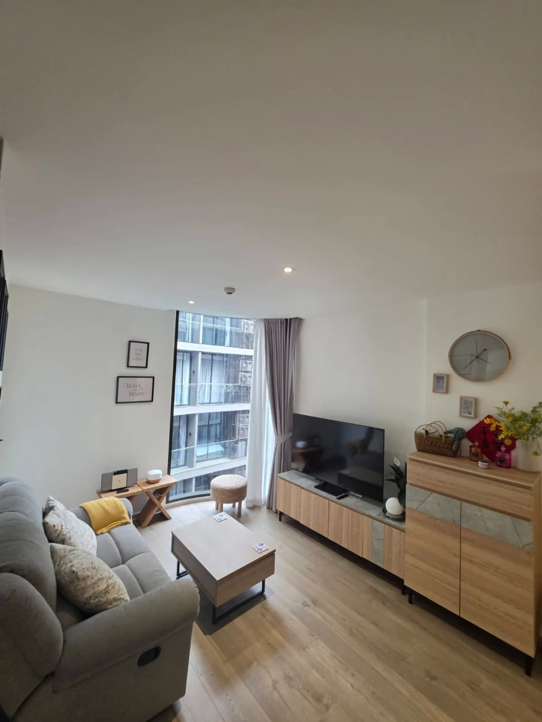 Fynn Asoke | 2 Bedrooms for Rent photo 1
