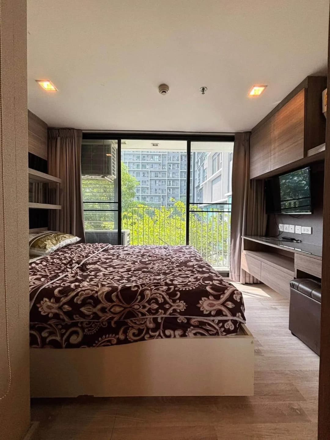 Ideo Mobi Sukhumvit 81 | 1 Bedroom for Rent photo 1