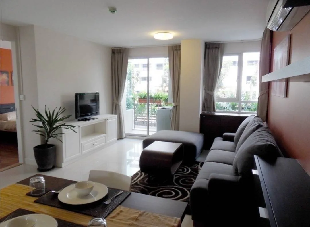The Clover Thonglor Residence | 1 Bedroom for Rent photo 1