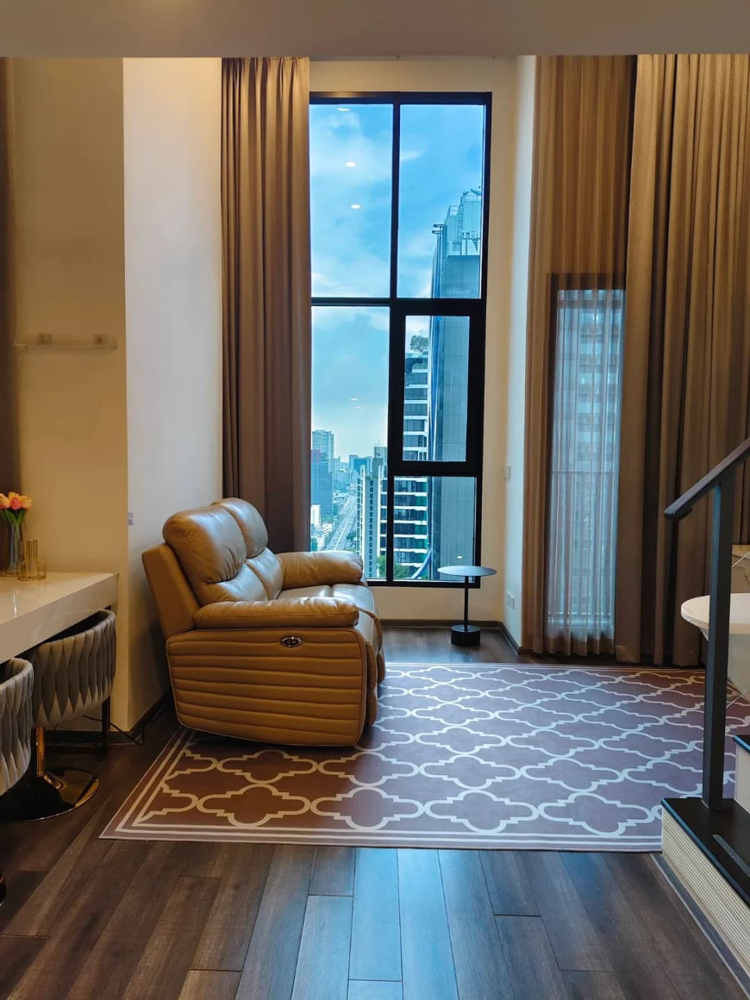 KnightsBridge Space Rama 9 | 1 Bedroom for Rent photo 1