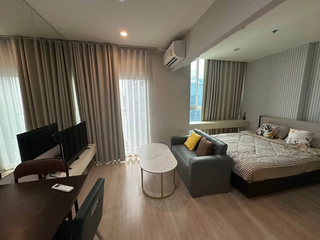 Noble Revolve Ratchada 2 | 1 Bedroom for Rent or Sale photo 1