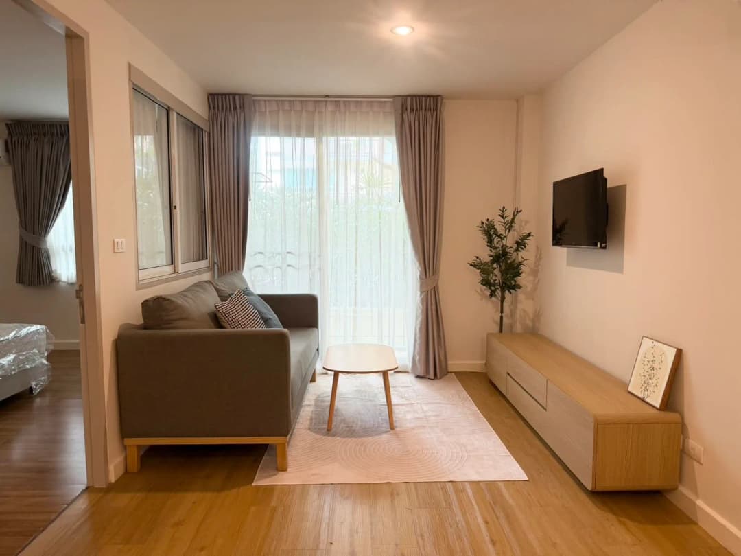 The Clover Thonglor Residence | 1 Bedroom for Rent photo 1