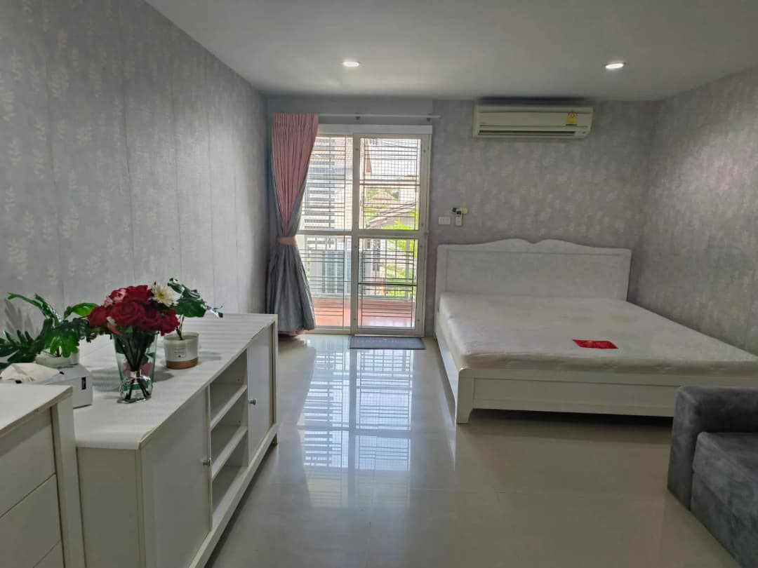 Regent Home 6/1 Prachachuen | Studio for Sale photo 1