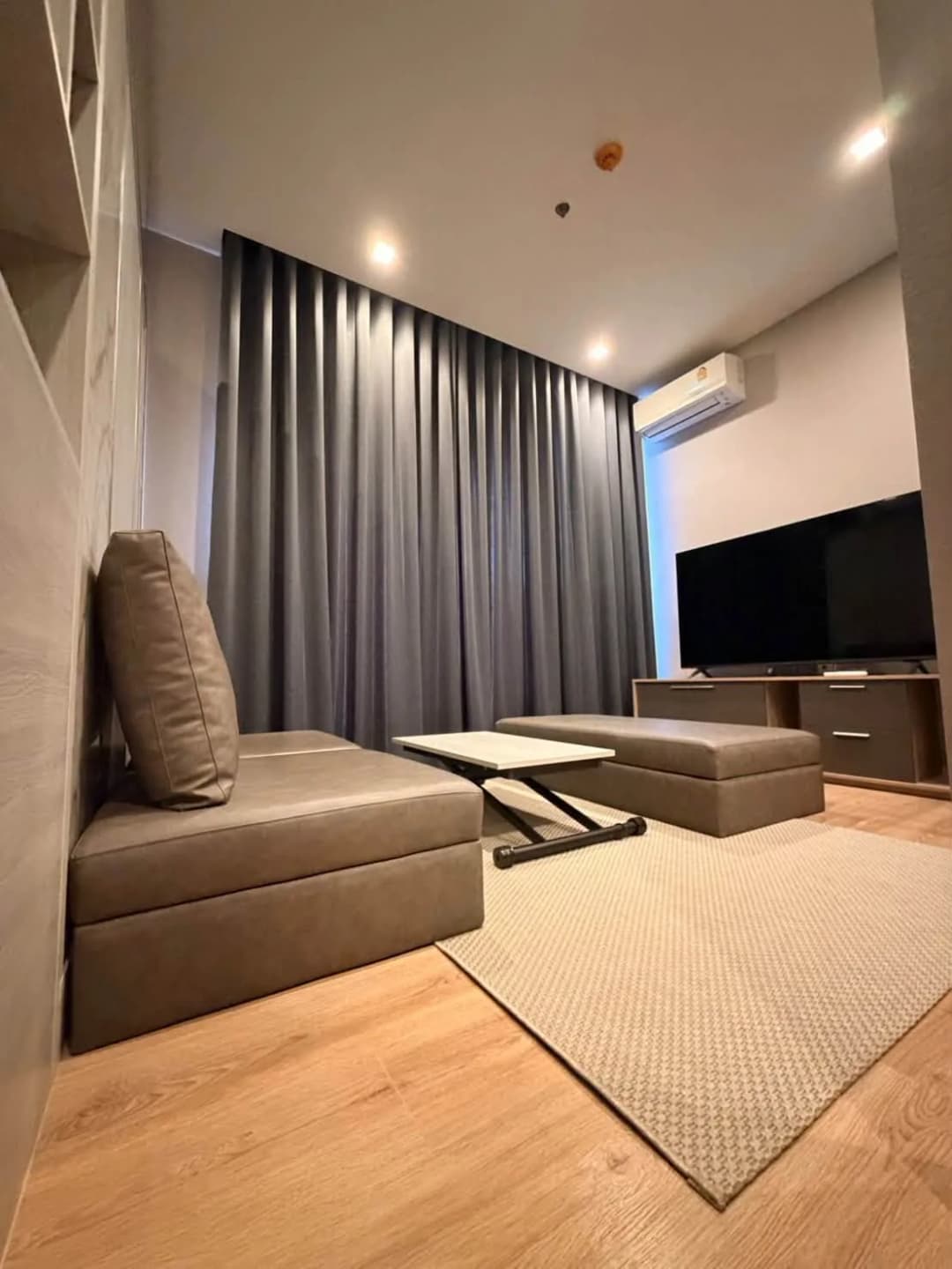 Noble Around Ari | Studio for Rent photo 1