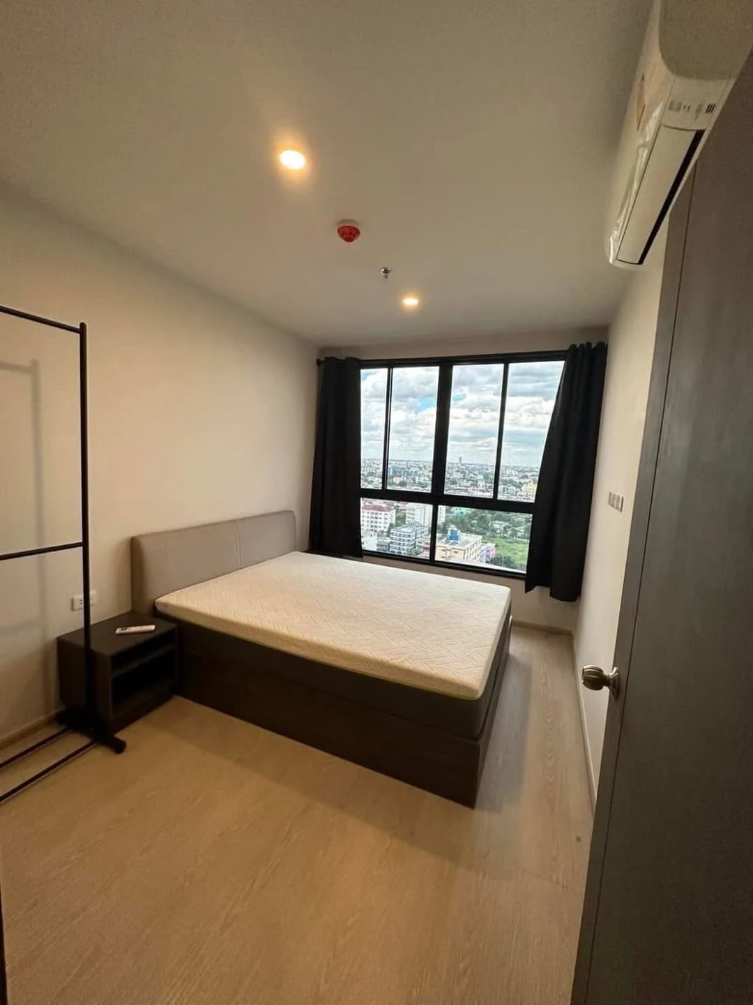 ELIO DEL NEST | 1 Bedroom for Rent photo 1