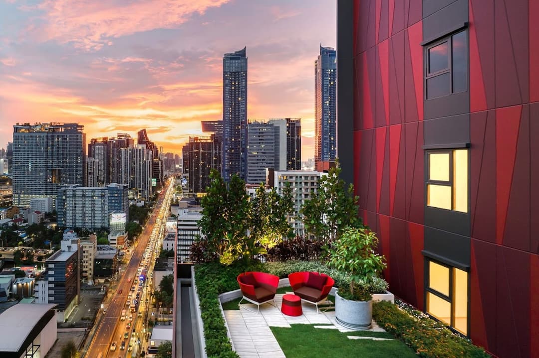 The Base Urban Rama 9
