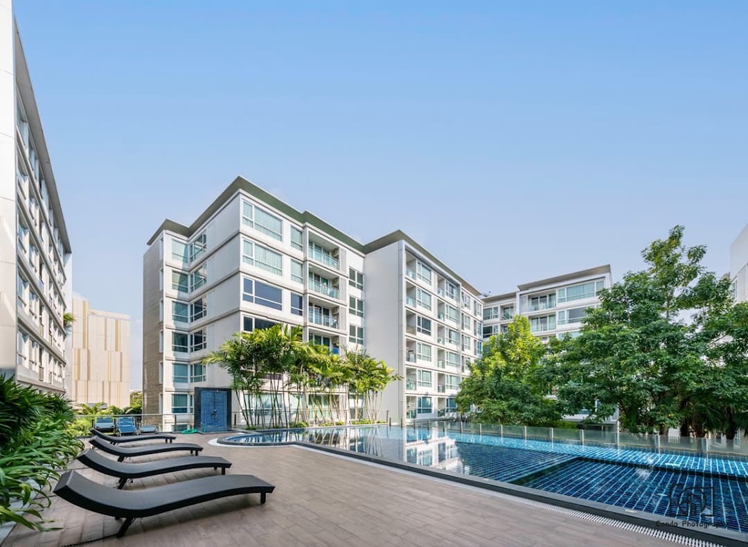 Mayfair Place 64