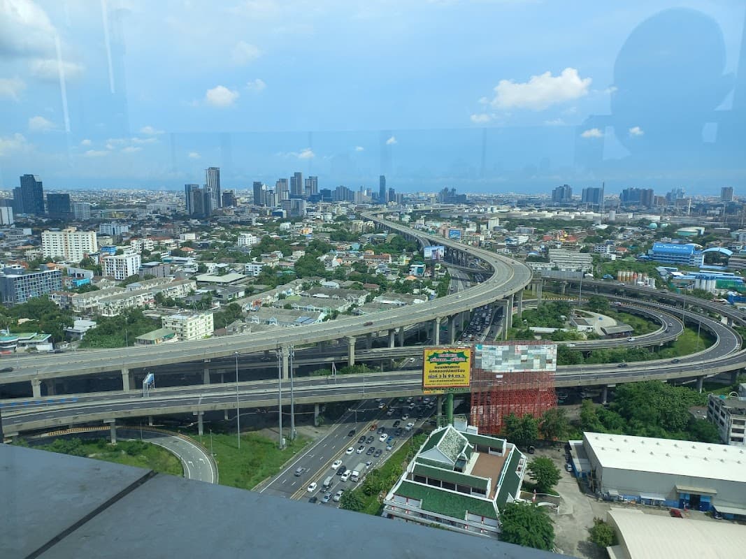Modiz Sukhumvit 50