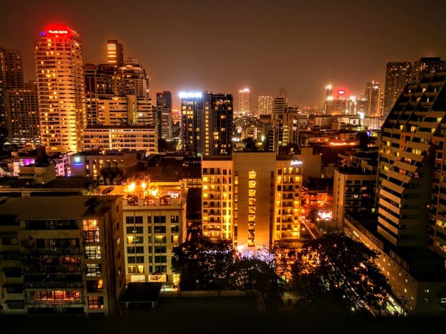 Sukhumvit Suite