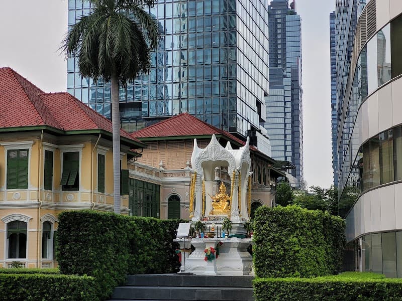 The Address Sathorn